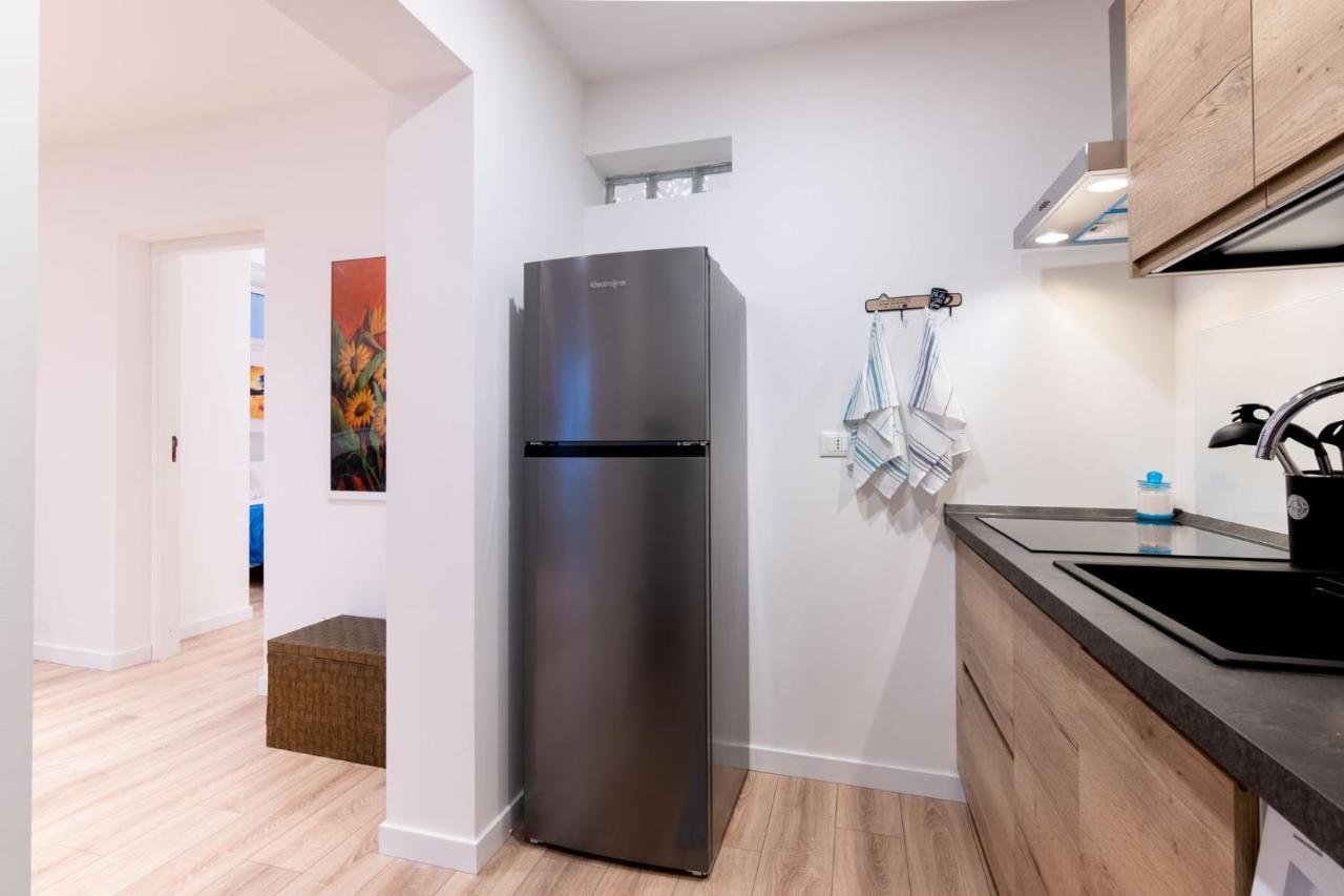 Sarale Apartments Палермо Екстериор снимка