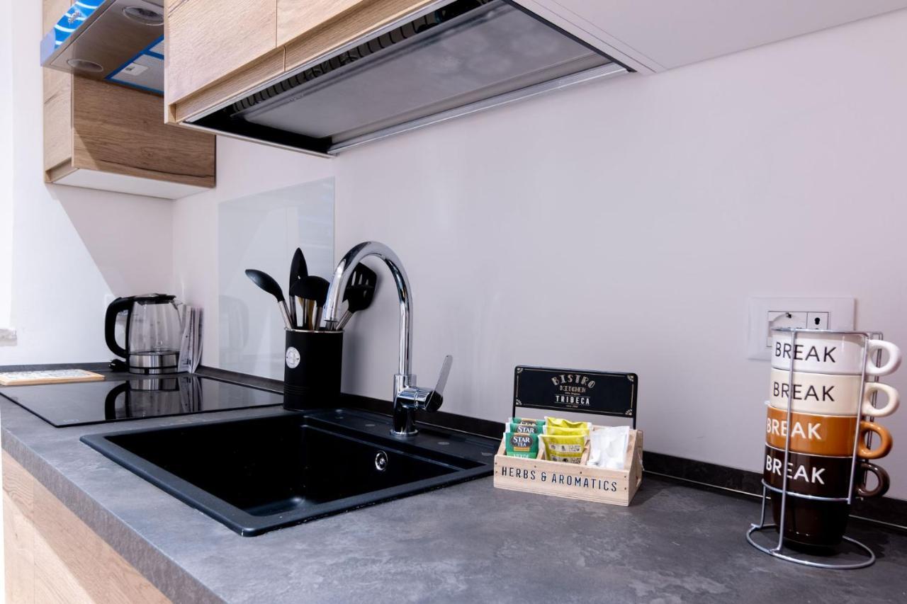 Sarale Apartments Палермо Екстериор снимка