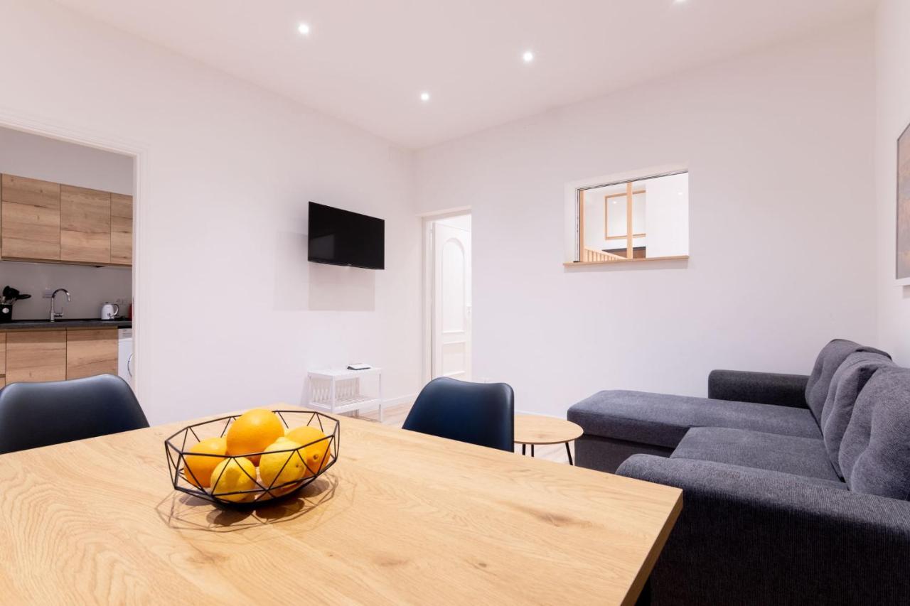 Sarale Apartments Палермо Екстериор снимка